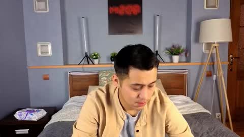 Dirk Diggler online show from March 2026 03:29:01 PM