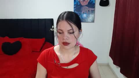 Snapshot of natshaa chatting on May 2026 06:42:02 AM IG natsaall online show from May 2026 06:42:02 AM