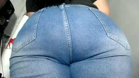 natalia online show from June 2026 01:06:01 AM