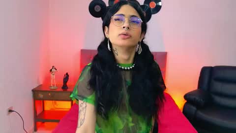 Natt  online show from September 2025 11:35:01 AM