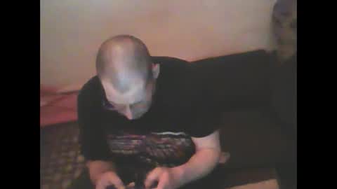 no money to tip online show from April 2026 12:59:02 AM