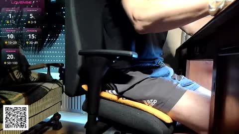 Snapshot of nature_x chatting on November 2025 08:13:01 AM Nature online show from November 2025 08:13:01 AM