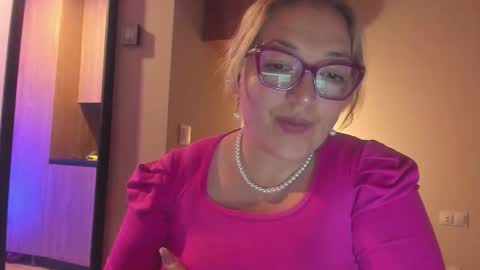 Nataly online show from September 2025 02:03:02 AM