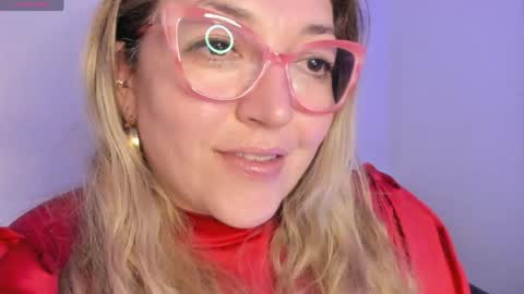 Snapshot of naty__mature_ chatting on April 2026 06:59:02 PM Nataly online show from April 2026 06:59:02 PM