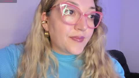Snapshot of naty__mature_ chatting on April 2026 07:07:02 PM Nataly online show from April 2026 07:07:02 PM