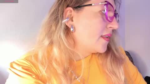 Snapshot of naty__mature_ chatting on April 2026 05:37:01 PM Nataly online show from April 2026 05:37:01 PM