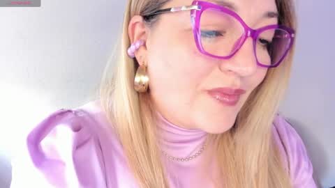 Snapshot of naty__mature_ chatting on May 2026 05:32:02 PM Nataly online show from May 2026 05:32:02 PM