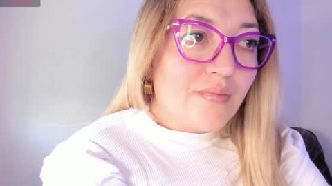 Snapshot of naty__mature_ chatting on May 2026 05:54:01 PM Nataly online show from May 2026 05:54:01 PM