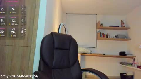   online show from December 2025 02:19:01 AM