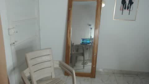 Snapshot of natzumi_mcqueen chatting on April 2026 10:32:02 PM Stella Mcqueen online show from April 2026 10:32:02 PM