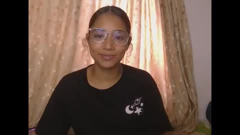 Snapshot of natzurit chatting on December 2025 04:47:02 PM Natzu online show from December 2025 04:47:02 PM