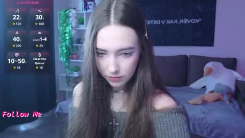 Nikki online show from October 2025 04:08:02 AM