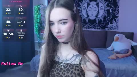 Nikki online show from October 2025 04:10:02 AM