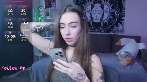 Nikki online show from October 2025 04:35:01 AM