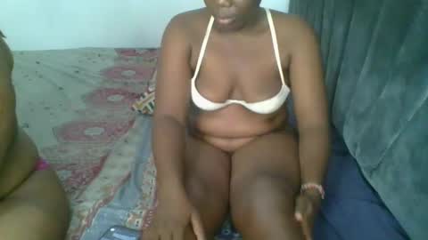 Snapshot of naughttie_b chatting on February 2026 12:42:01 PM naughttie_b online show from February 2026 12:42:01 PM