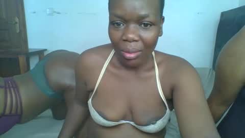 Snapshot of naughttie_b chatting on February 2026 12:01:02 PM naughttie_b online show from February 2026 12:01:02 PM