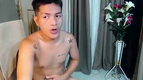 naughty_angelo online show from April 2026 06:31:01 PM