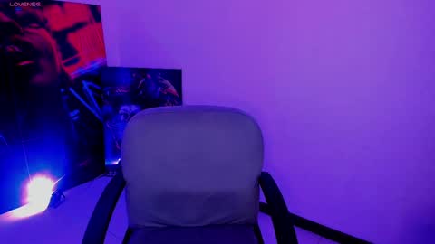 Megan online show from October 2025 03:42:01 PM