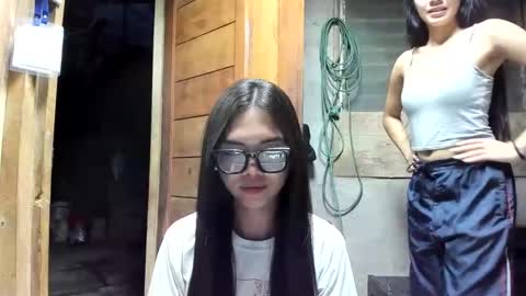 emma online show from February 2026 09:32:01 PM