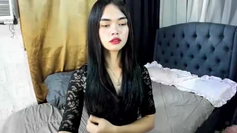 emma online show from April 2026 02:33:01 AM