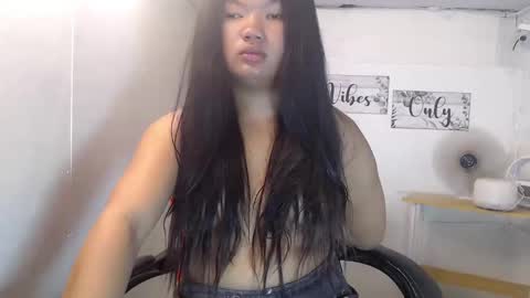 Snapshot of naughty_kate18 chatting on March 2025 07:48:01 PM KATE online show from March 2025 07:48:01 PM