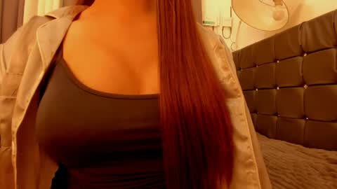 Snapshot of naughty_lexy_mwuah chatting on April 2026 07:15:02 AM LEXY online show from April 2026 07:15:02 AM