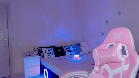 Snapshot of naughty_mablee chatting on April 2026 02:51:02 AM Mable online show from April 2026 02:51:02 AM