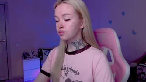 Snapshot of naughty_mablee chatting on May 2026 01:24:01 AM Mable online show from May 2026 01:24:01 AM