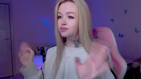 Snapshot of naughty_mablee chatting on May 2026 12:38:01 AM Mable online show from May 2026 12:38:01 AM