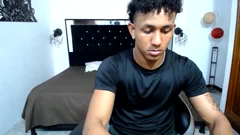Snapshot of naughty_sebas_ chatting on January 2025 07:07:02 PM SEBAS online show from January 2025 07:07:02 PM