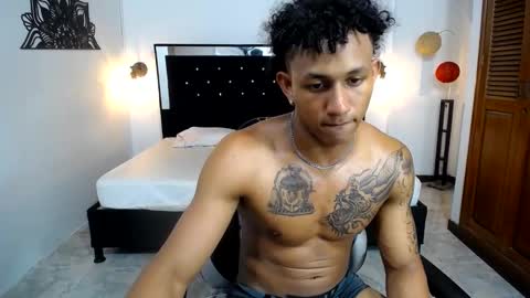Snapshot of naughty_sebas_ chatting on February 2025 11:13:02 PM SEBAS online show from February 2025 11:13:02 PM