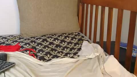 Snapshot of naughty_shaz chatting on February 2026 06:40:02 AM naughty_shaz online show from February 2026 06:40:02 AM