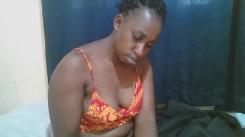 Snapshot of naughty_slender2 chatting on October 2025 07:40:02 AM jn online show from October 2025 07:40:02 AM