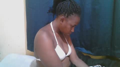 Snapshot of naughty_slender2 chatting on October 2025 02:56:01 AM jn online show from October 2025 02:56:01 AM