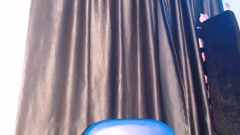 laura online show from April 2026 06:11:01 AM