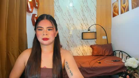 Snapshot of naughty_vince chatting on May 2026 10:43:02 AM naughty_vince online show from May 2026 10:43:02 AM