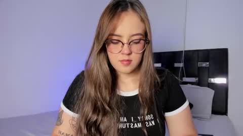 Snapshot of naughtycurvybbx chatting on October 2025 04:53:02 AM LANAindependent model online show from October 2025 04:53:02 AM