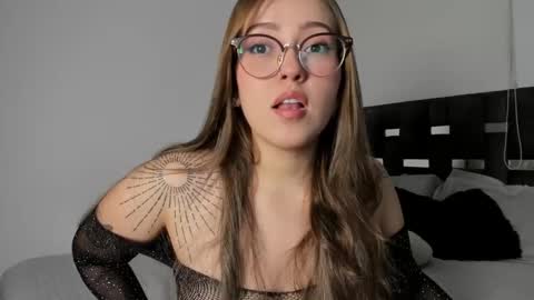 Snapshot of naughtycurvybbx chatting on January 2026 09:00:02 AM LANAindependent model online show from January 2026 09:00:02 AM