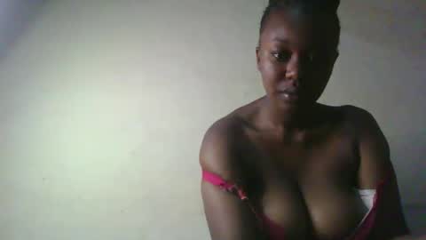 Shee online show from February 2026 09:31:01 PM
