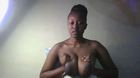 Shee online show from February 2026 10:01:01 AM