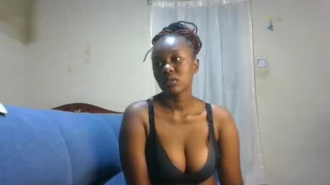 Shee online show from June 2026 09:35:02 PM