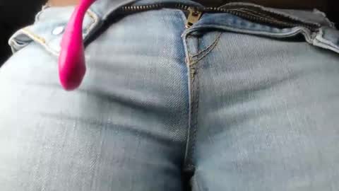 Kimberly online show from March 2025 07:18:01 PM