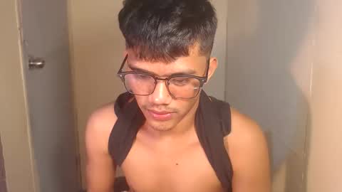 Josh online show from November 2025 03:11:02 PM