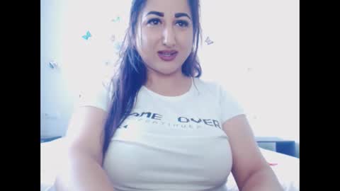 Snapshot of naughtymaya4you chatting on September 2025 08:03:02 AM naughtymaya4you online show from September 2025 08:03:02 AM