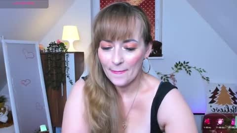 Milana - on air every day except Wednesday from 9 pm to 4 am European time online show from February 2026 10:17:01 PM