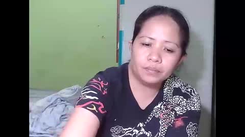 naughtymom26 online show from October 2025 12:24:01 AM