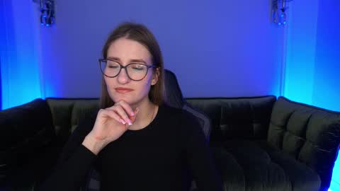 Snapshot of naughtynursevibe chatting on October 2025 06:32:02 AM Ur Nurse online show from October 2025 06:32:02 AM