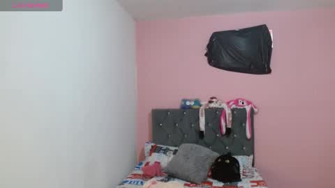 naughtyplayass online show from February 2025 09:41:02 PM