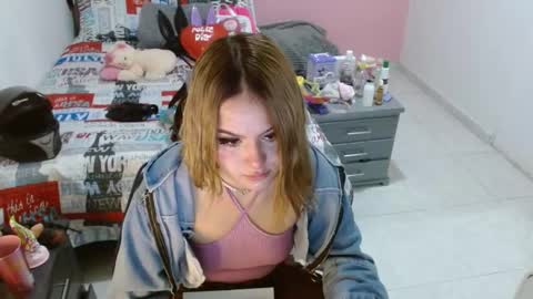 naughtyplayass online show from March 2025 12:45:01 PM