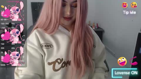 naughtyplayass online show from September 2025 06:42:01 PM